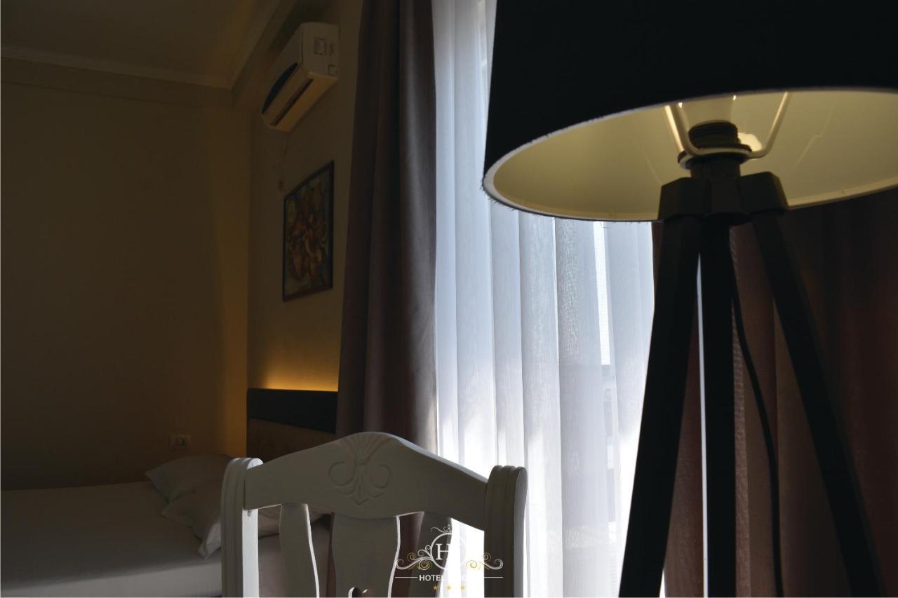 Lezhë Hotel Jurgen מראה חיצוני תמונה
