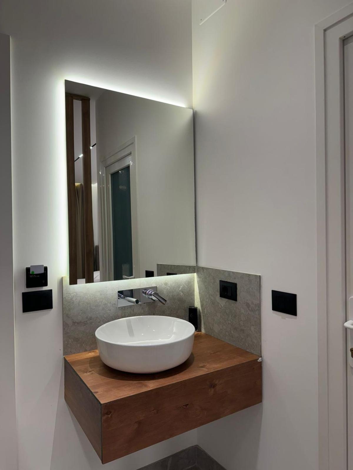 Lezhë Hotel Jurgen מראה חיצוני תמונה